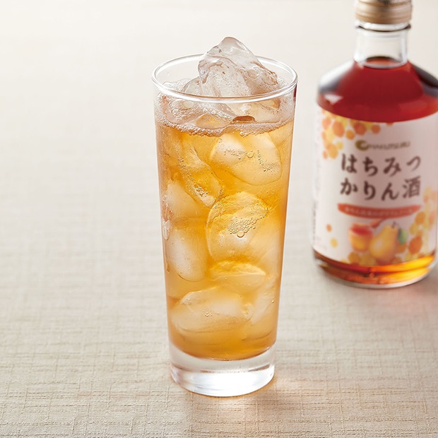 白鶴 はちみつかりん酒のソーダ割り