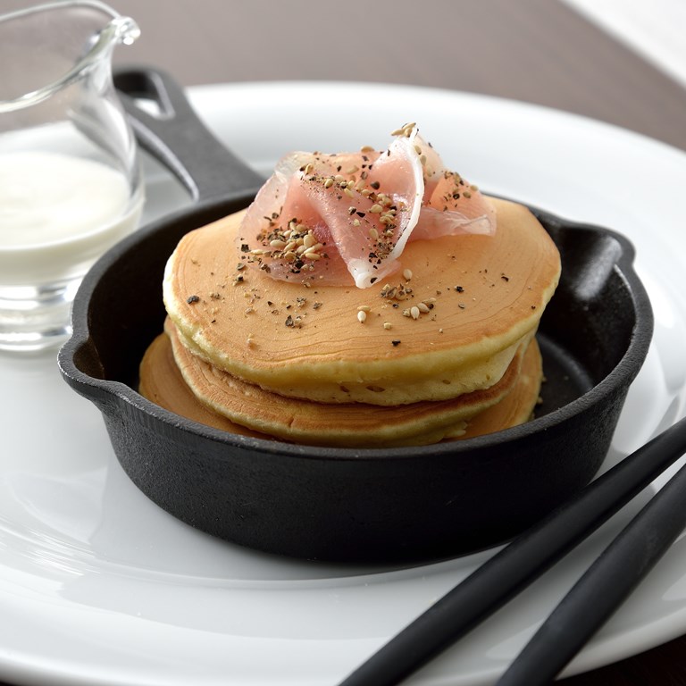 しっとりツヤ良く仕上がるパンケーキ しっとりツヤ良く仕上がるパンケーキ